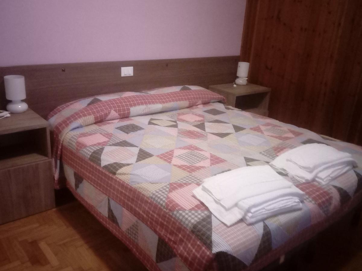 Albergo Alla Pineta 빌라 산티나 외부 사진